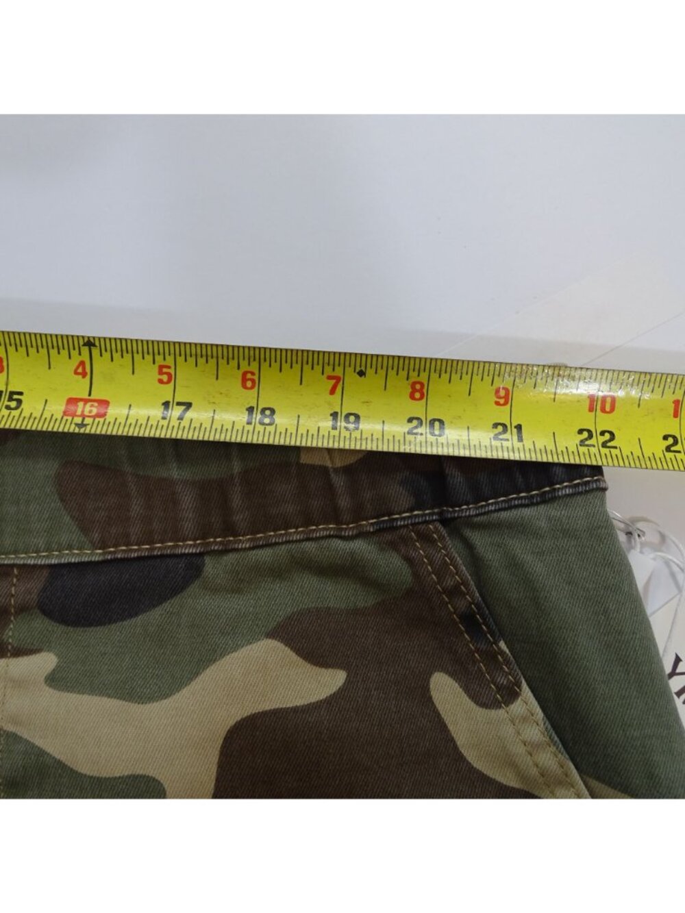 YMI Women Camo Pull-On High Rise Crop Pants Green Size 3X Streetwear Utility - Picture 12 of 16